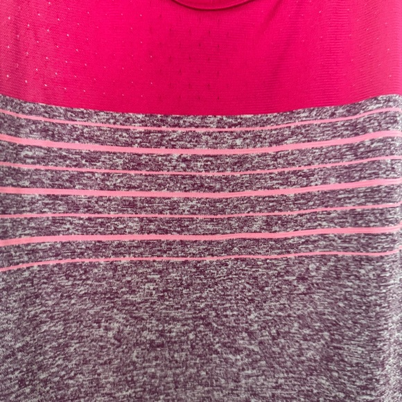 Nike Hot Pink Racerback Tank Top Athletic Style Size XS - Picture 4 of 7